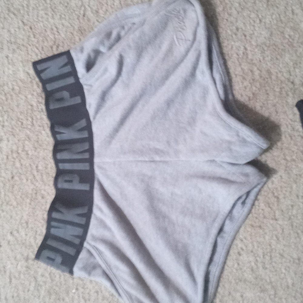 Bnwot pink Victoria's secret shorts sz small